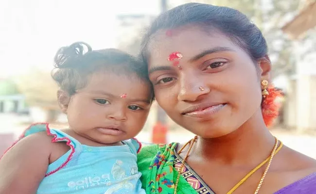 Mother And Daughter Missing In Tirupati District - Sakshi