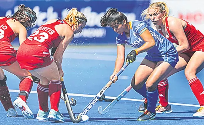 Hockey Women Junior World Cup: Semi Final India Lost To Netherlands - Sakshi