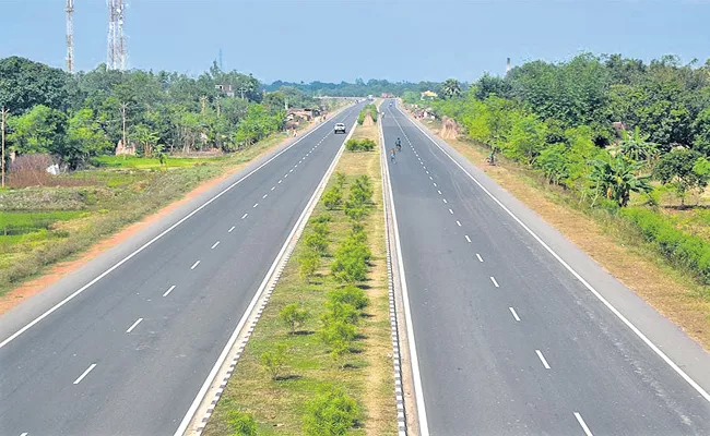 Development of highways at a cost of Rs 10000 crore - Sakshi