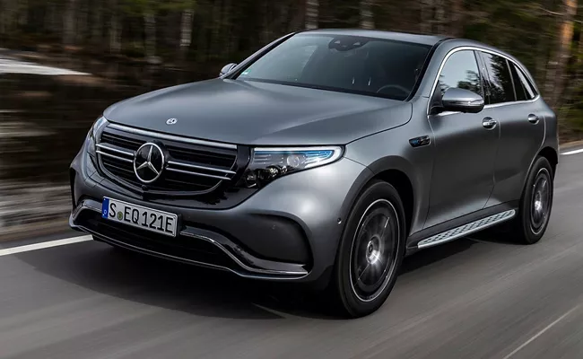 Mercedes Benz Eqc Electric Suv Gets Rs 7 Lakh Discount - Sakshi