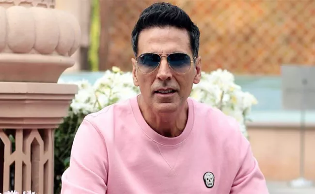 Akshay Kumar Fans Fires On Actor For Promote Pan Masala Brand - Sakshi