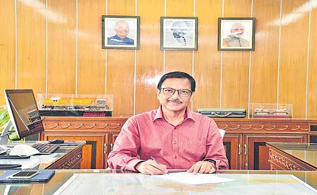 Arun Kumar Jain Charge GM As South Central Railway - Sakshi