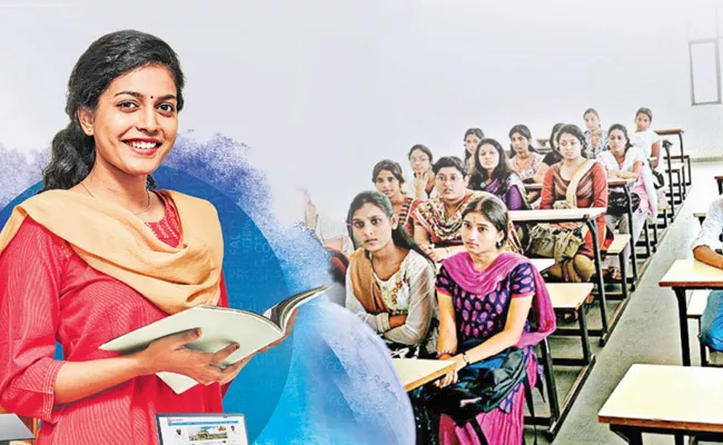 Degree Courses: Students Are Interested In BSc And BCom Courses - Sakshi