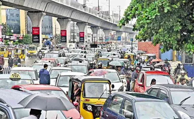 Hyderabad: Traffic Curbs For 45 Days At Begumpet Ahead of SNDP Works - Sakshi