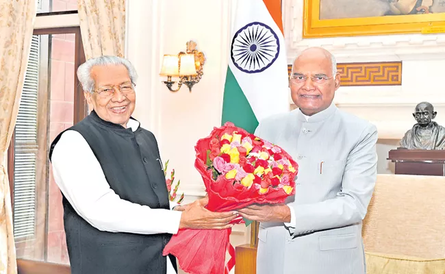 Biswabhusan Harichandan Meeting With Ramnath Kovind NV Ramana - Sakshi