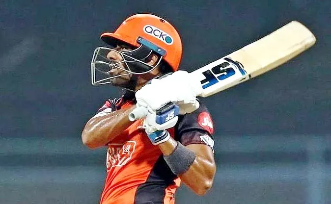 IPL 2022 Who Shashank Singh From-SRH Beat Hatrick Sixes Ferguson Bowling - Sakshi