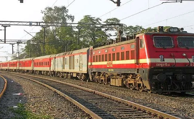 Indian Railways To Run Special Trains In Summer - Sakshi