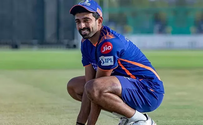 Five-time Champions Mumbai Indians Sign Dhawal Kulkarni Remain IPL 2022 - Sakshi