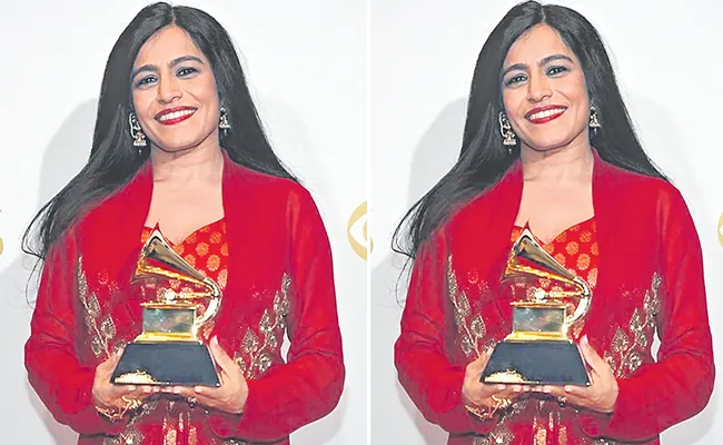 Grammys 2022: Indian-American Singer Falguni Shah, Winner Of Best Children Music Album - Sakshi