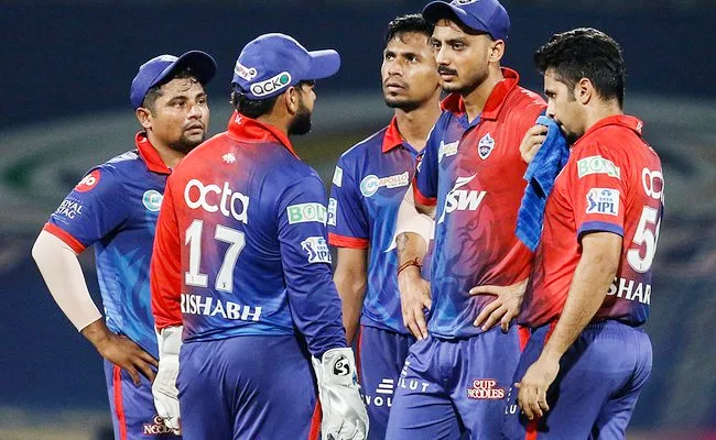 IPL 2022 LSG Vs DC: Delhi Captain Rishabh Pant Fined INR 12 Lakh - Sakshi