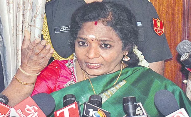 Telangana Governor Tamilisai Press Meet Meeting Completed With Amit Shah - Sakshi