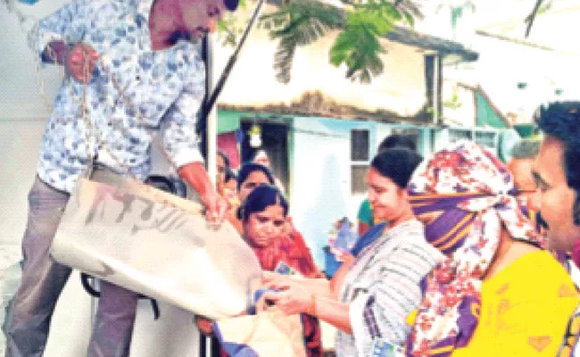 Kakinada District: Another Six Months Free Ration ‌Rice for Poor People - Sakshi