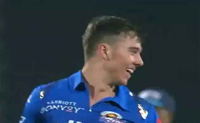 IPL 2022: Dewald Brevis Takes 1st Wicket For Debue Ball IPL History - Sakshi