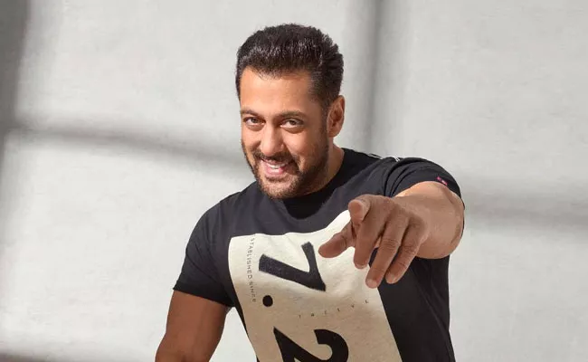 Salman Khan Turn Into Director For Kabhi Eid Kabhi Diwali Movie - Sakshi