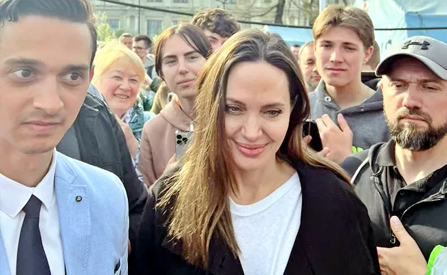 Hollywood Actress Angelina Jolie Surprise Trip To Ukraine, Meets Children, Volunteers - Sakshi