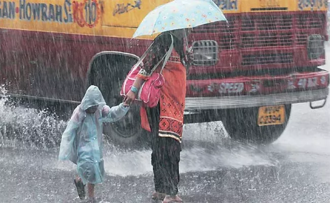 Cyclone Asani: Heavy To Very Heavy Rainfall In North Coastal In Ap Odisha - Sakshi