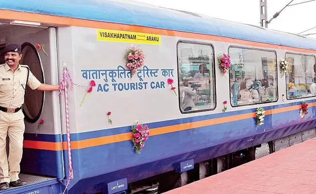 Orissa: No Passengers In Visakhapatnam Koraput Vistadome Coach - Sakshi