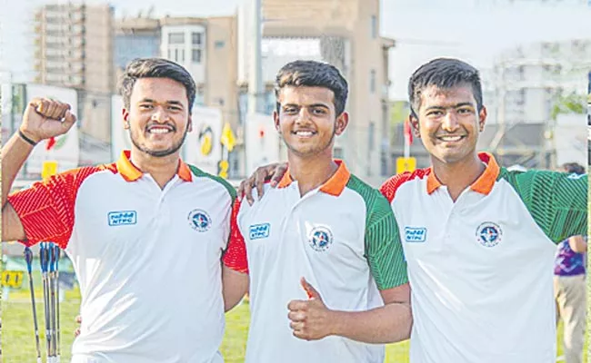 Indian Archers Won 3 Gold Medals In Asia Cup - Sakshi