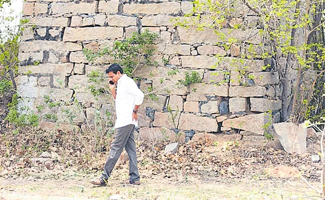 Telangana Minister KTR Visited Grandmother Hometown In Kamareddy District - Sakshi