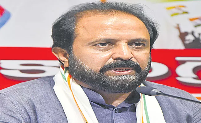 Telangana TRS Worried Over Warangal Declaration: Madhu Yaskhi Goud - Sakshi