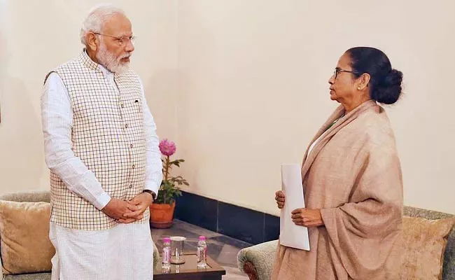 Bengal CM Mamata Banerjee Writes To PM Modi - Sakshi