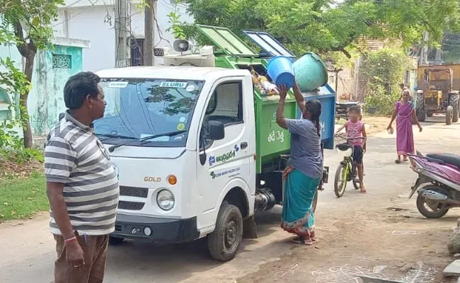 Jaganna Swachha Sankalpam: Implementation in Eluru City - Sakshi