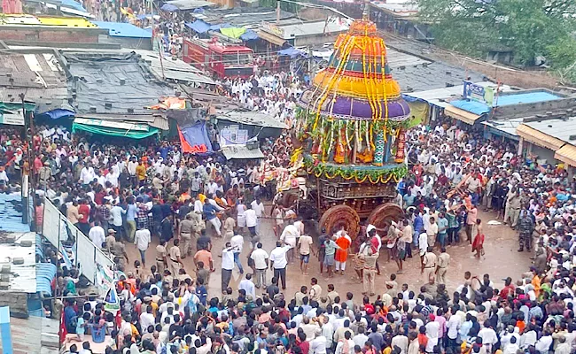 Brahmangari Rathodsavam In  Annamayya district - Sakshi