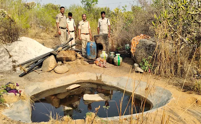 SP Of Annamayya District Focused On Red Sandalwood Smuggling - Sakshi