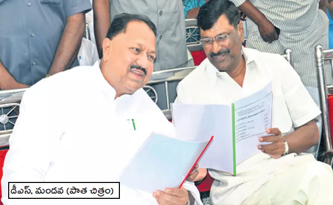 Rajya Sabha Elections D Srinivas Rao Term Ends Chances To Mandava Venkateshwar Rao - Sakshi