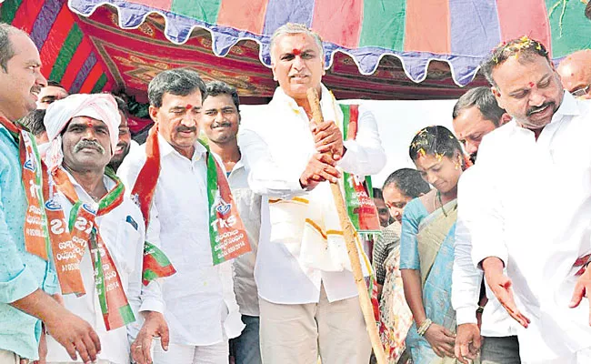 Telangana Minister Harish Rao Comments On BJP Leaders Over Kaleshwaram - Sakshi