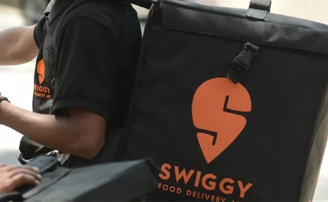 Swiggy Takeover Dineout - Sakshi