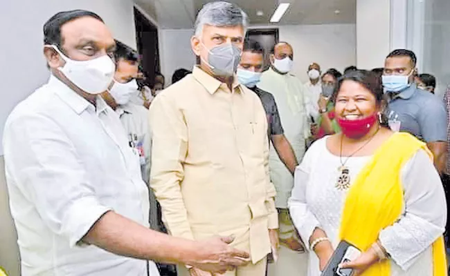 TDP woman leader arrested in cannabis smuggling case - Sakshi