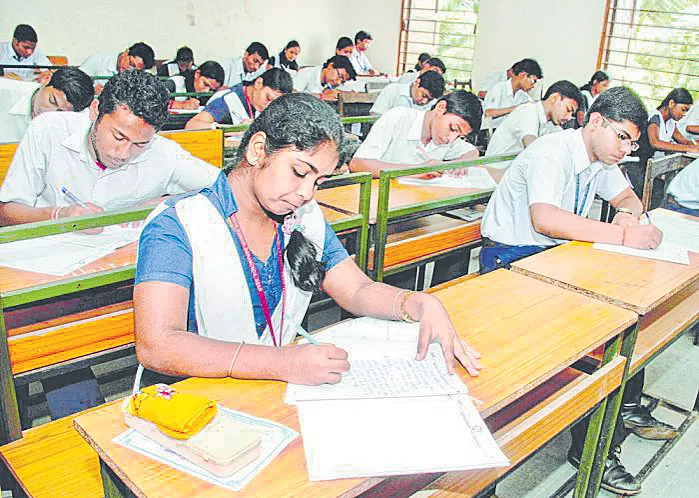 10th Class Exams Telangana 2022 Tips How To Overcome Stress And Anxiety - Sakshi