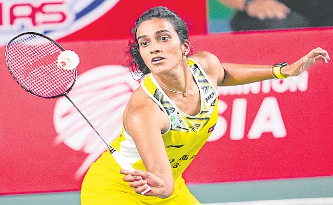 Thailand Open Badminton: Srikanth, Sindhu and Malavika enter prequarter - Sakshi