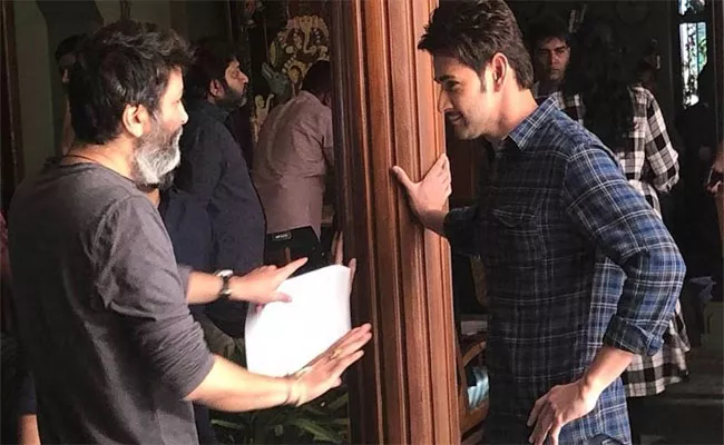 SSMB28: Hero Nani Plays Cameo In Mahesh Babu And Trivikram SSMB28 Movie - Sakshi