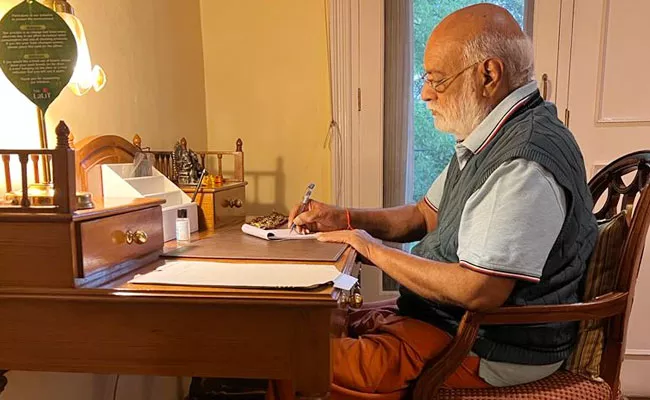 K Raghavendra Rao Book A Love Letter What I Wrote To Cinema - Sakshi