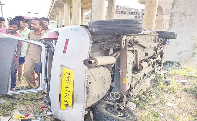 Crime News: Warangal Bypass Hunter Terrible Road Accident Kills 2 - Sakshi