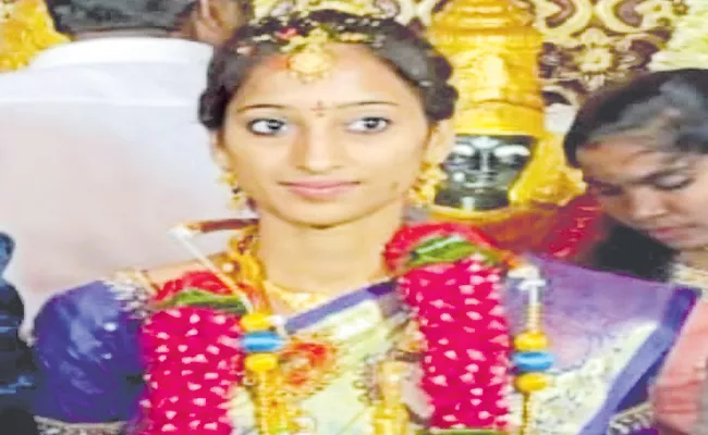 Bride Srujana Death Mystery Unleashed - Sakshi