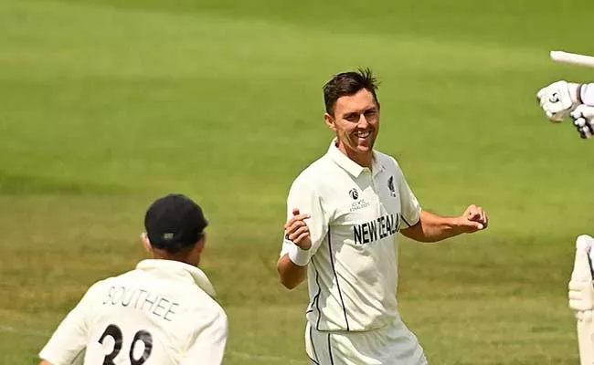 Trent Boult unlikely to be available for New Zealand for 1st Test vs England - Sakshi