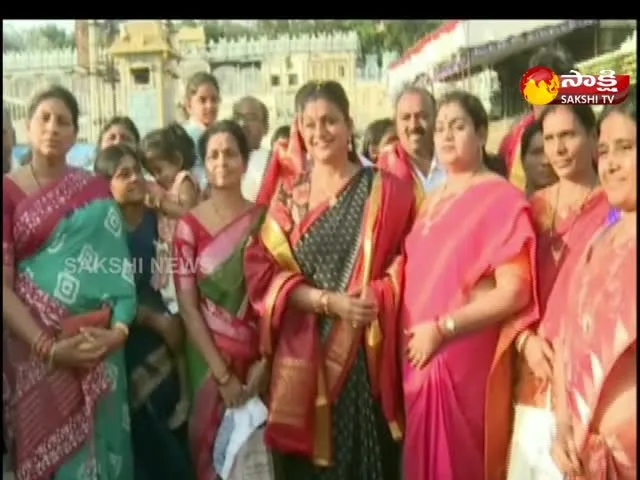 Minister RK Roja Visits Tirumala Temple