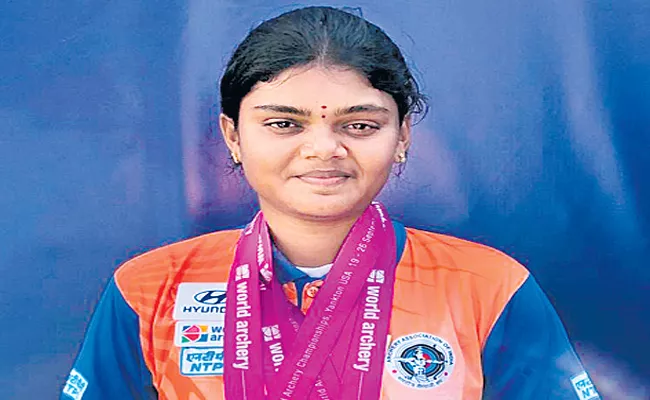 Vennam Jyothi Surekha reentry in Indian Team - Sakshi