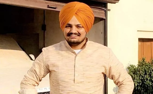 Doctors Said Dozen Bullet Wounds On Singer Sidhu Body - Sakshi