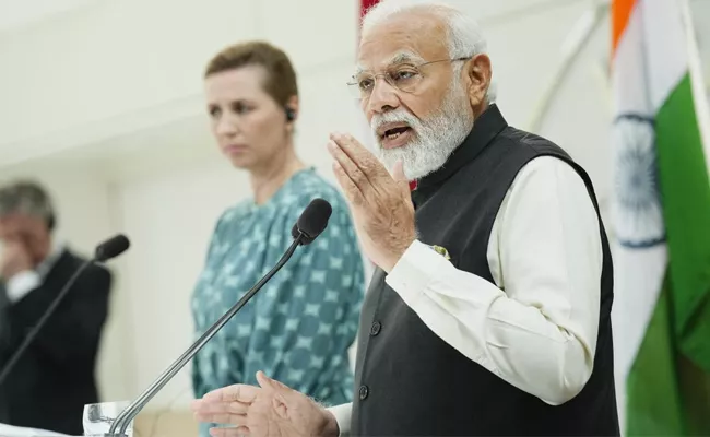 Narendra Modi Invited Danish Companies To Invest In India Infrastructure - Sakshi