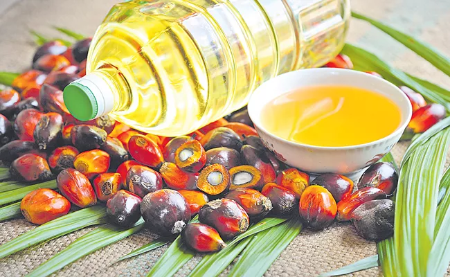 Govt Issues Clarification On Country Edible Oil Situation - Sakshi