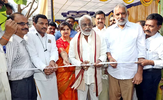 TTD Opens Srivari Mettu Footpath for Pilgrims - Sakshi