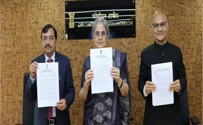 Jammu kashmir Delimitation Complete as Panel Signs Final Order - Sakshi