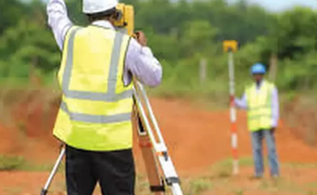 Resurvey Completed In  Thousand Villages Of AP - Sakshi