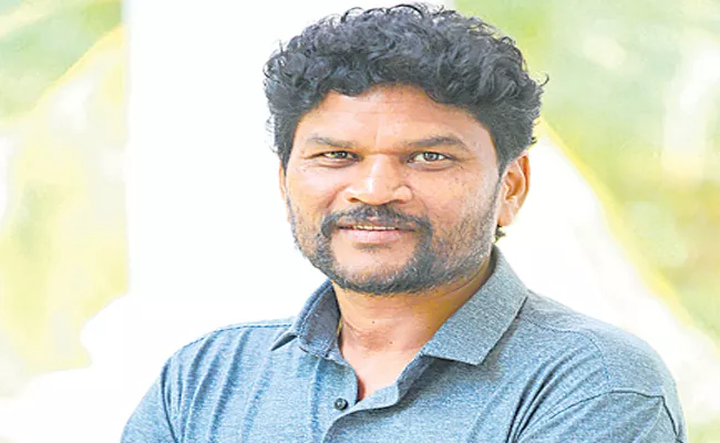 Director Parasuram Talks About Sarkaru Vari Paata Movie - Sakshi