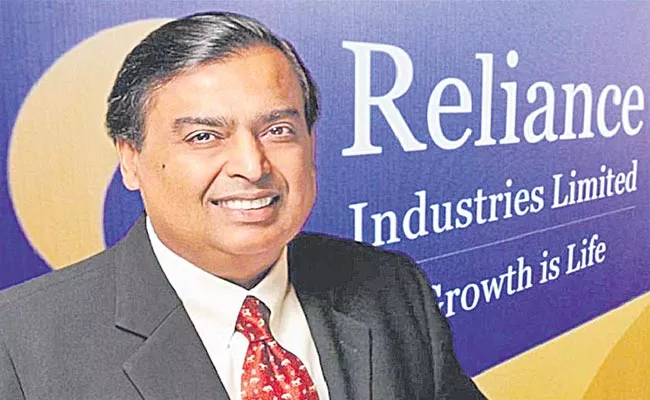 Ril Q4 Results FY22 Gross Revenue Crosses 100 Billion Dollars - Sakshi