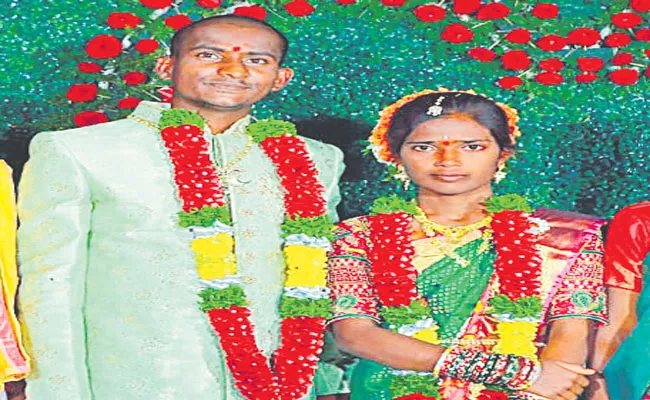 Wife Killed Her Husband In Siddipet District - Sakshi